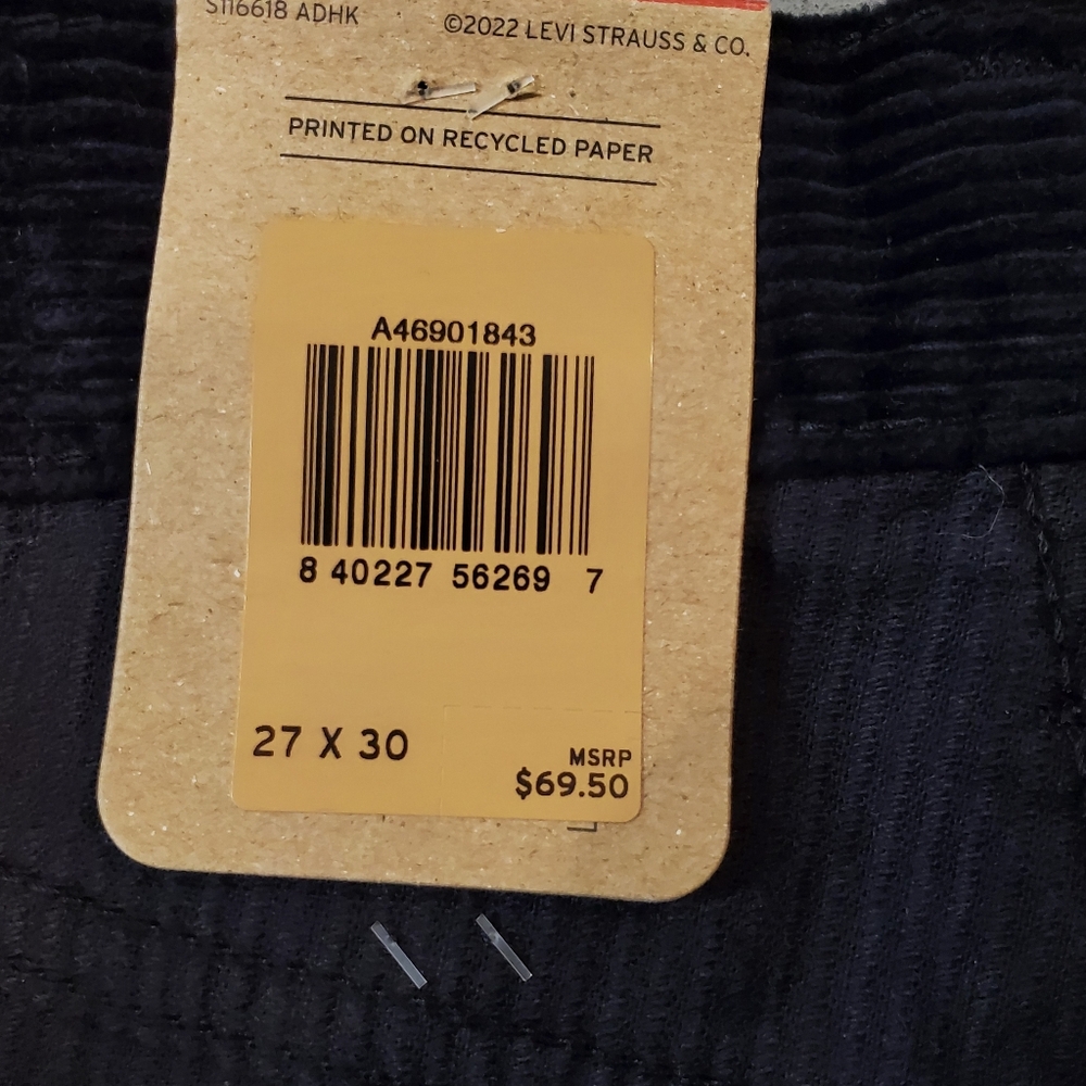 Levi's Womens Black Corduroy Pants 27X30 Straight Leg Preppy Goth Irregular NWT - Picture 14 of 14